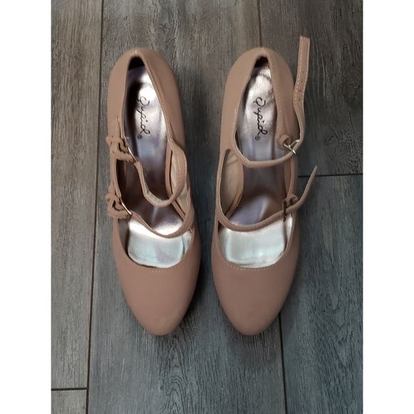 Penelope-04 Nude Suede Platform Heels - Picture 4 of 10